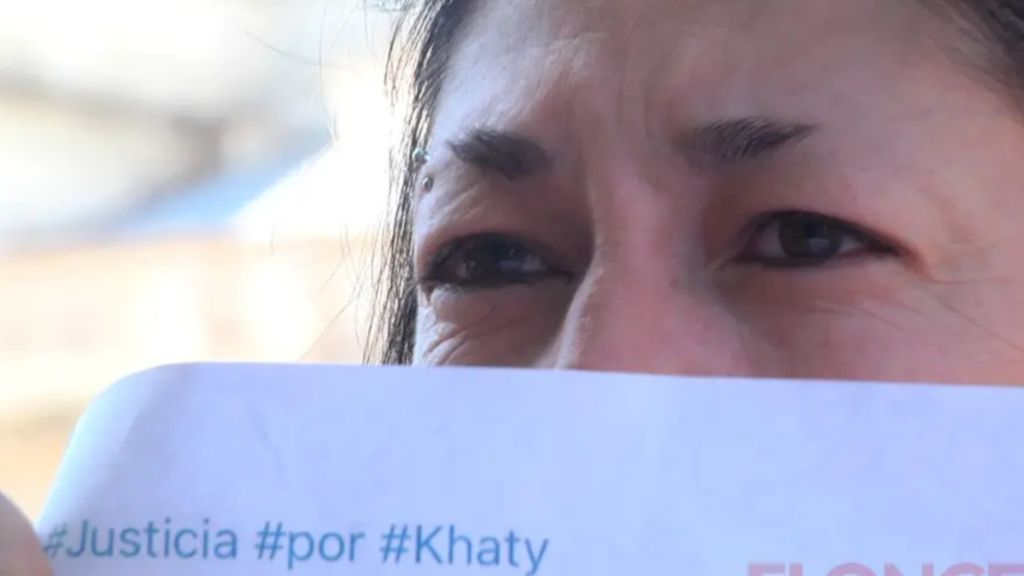 La policía de Roncaglia reprime el pedido de justicia por Katherine Alva y Facundo Bracamonte