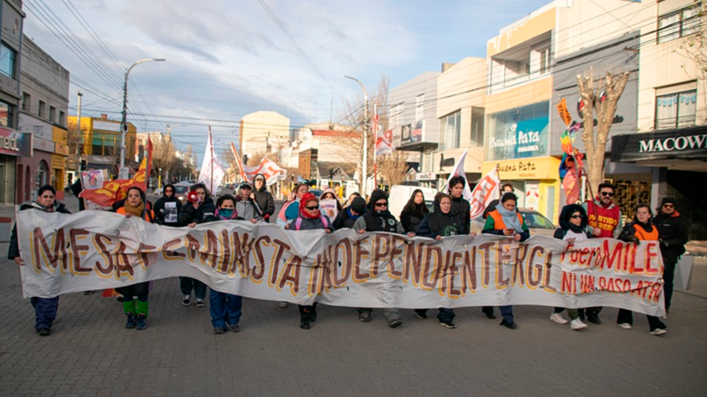 Escracharon a dirigentes de La Libertad Avanza en Río Gallegos